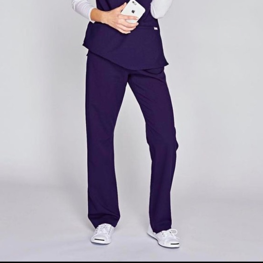 Figs PURPLE Livingston Scrub Pants - SIZE SMALL, Regular fit